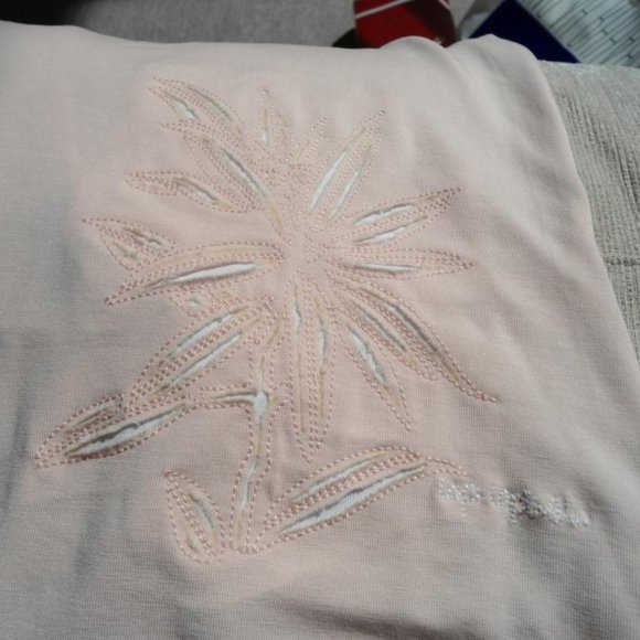 NWT Cop Copine Interesting Blouse with Wrap on the Back and Embroidery - Picture 6 of 8